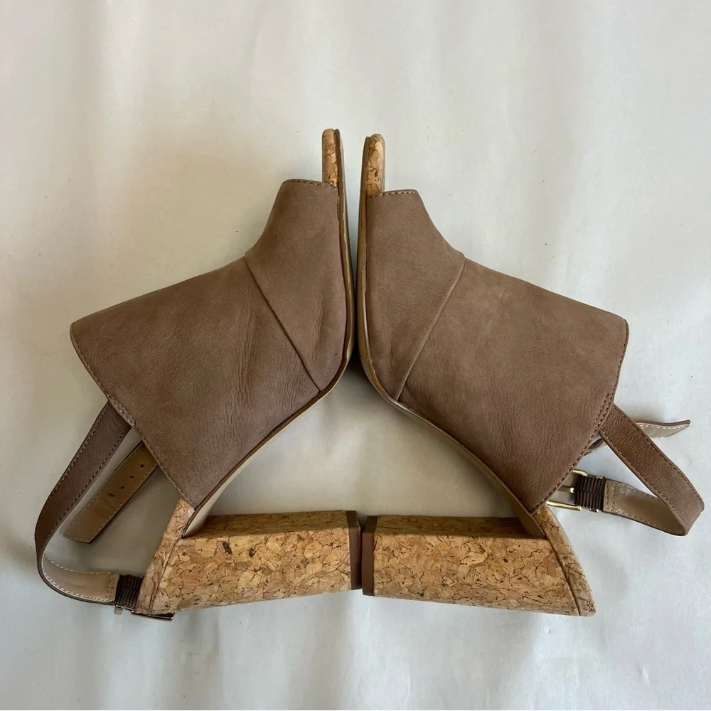 BCBGeneration Loriah Heels Size 6.5 - Picture 5 of 9